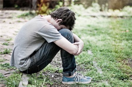 為愛容易自虐的星座男 為愛容易自虐的星座男