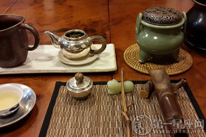 五行缺木的人適合用什麽顏色的茶具