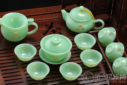 金命人適合使用什麽材質的茶具