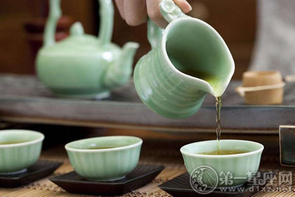 五行缺火的人適合用什麽顏色的茶具