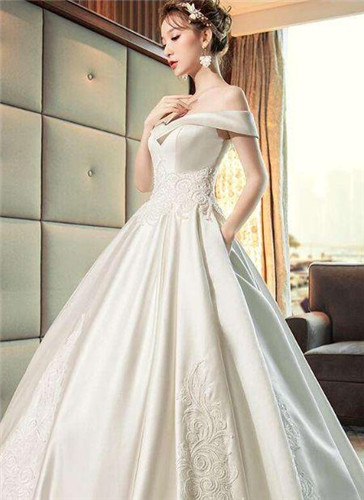 天秤座专属公主礼服